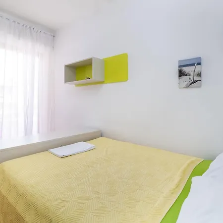 With A Parking Space Pakostane, Biograd - 18782 Apartment